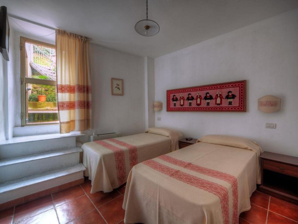 Affitta Camere Casa Delle Rose Villanova Monteleone Eksteriør bilde
